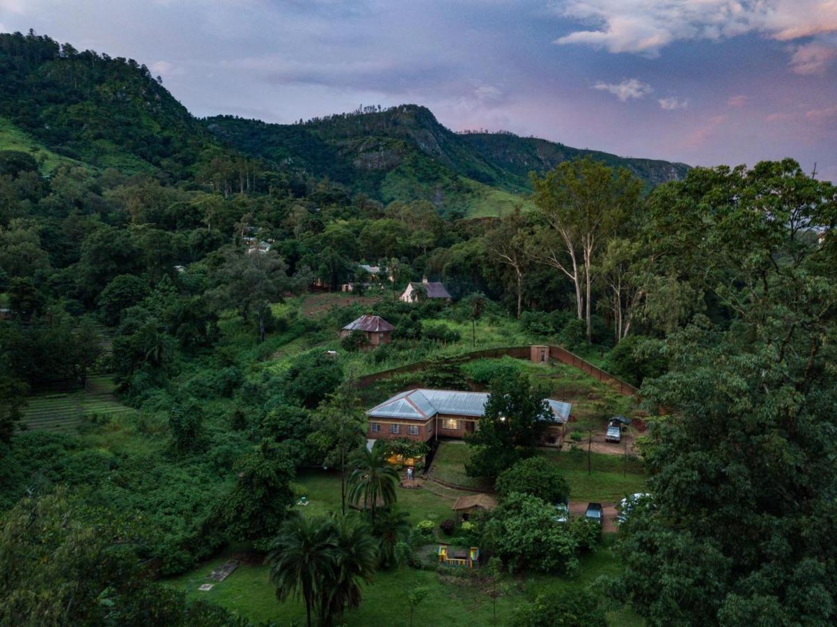 Blend Lodge And Kitchen - Pakachere Zomba Exteriör bild