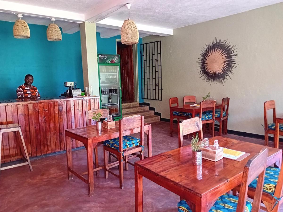 Blend Lodge And Kitchen - Pakachere Zomba Exteriör bild