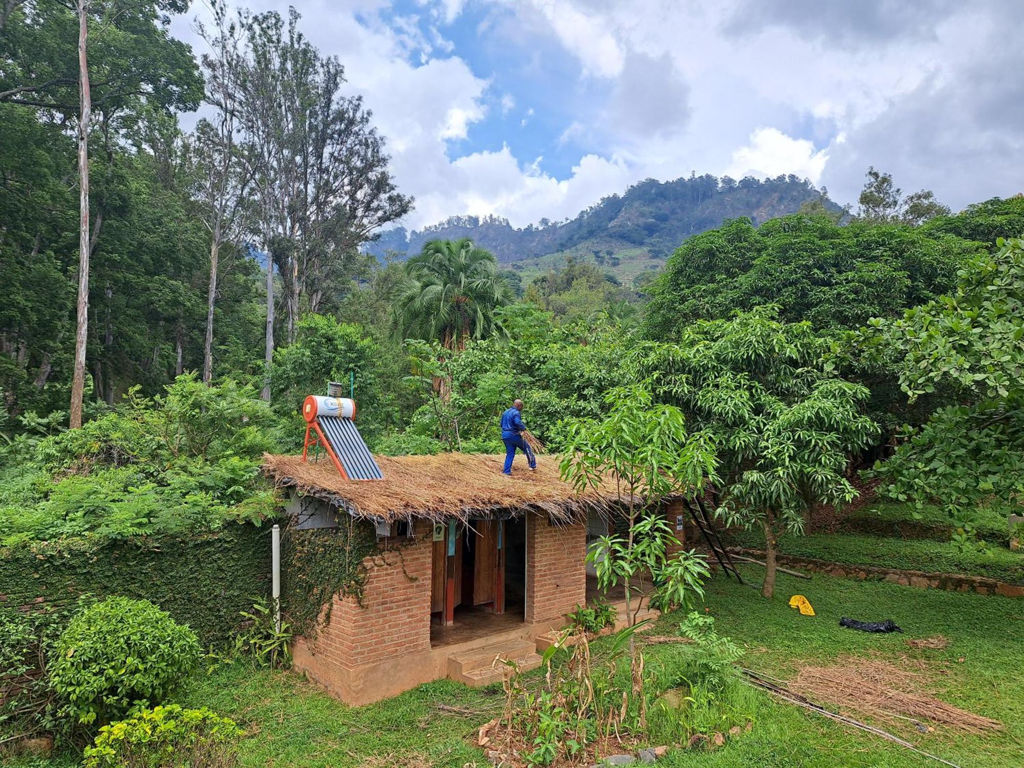 Blend Lodge And Kitchen - Pakachere Zomba Exteriör bild